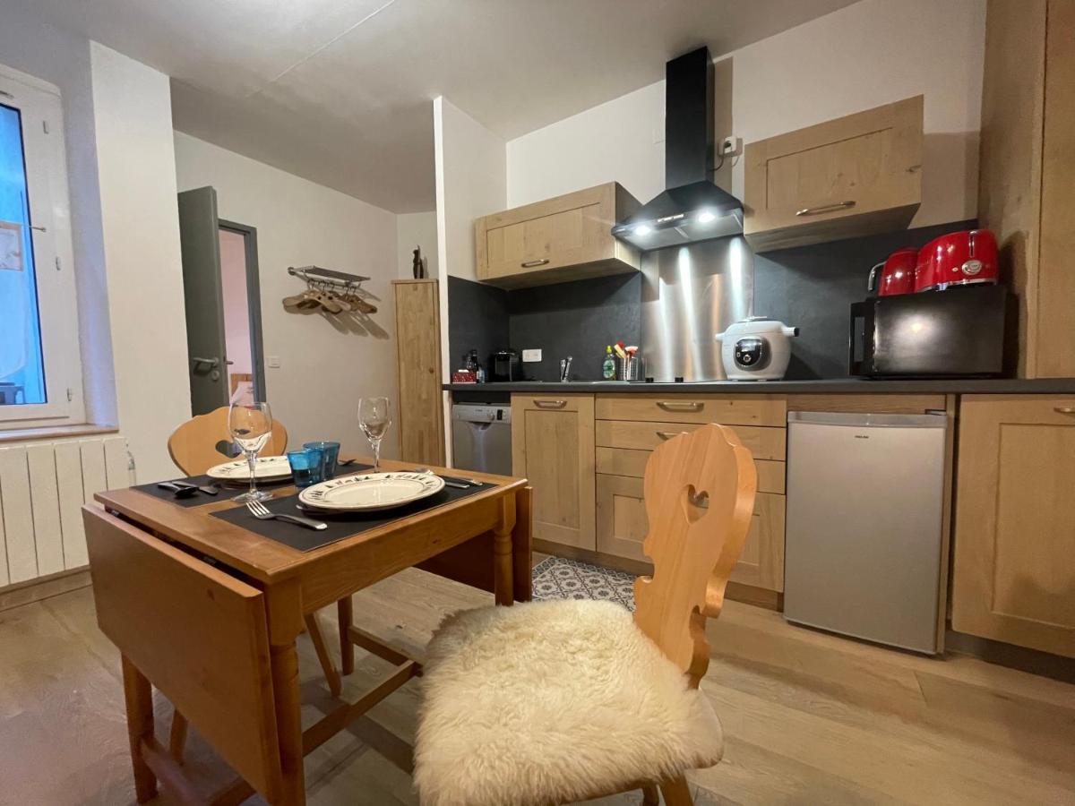 Apartmán T2 30M2 Plein Centre, Lit Fait, Linge Fourni, Wifi Cauterets Exteriér fotografie